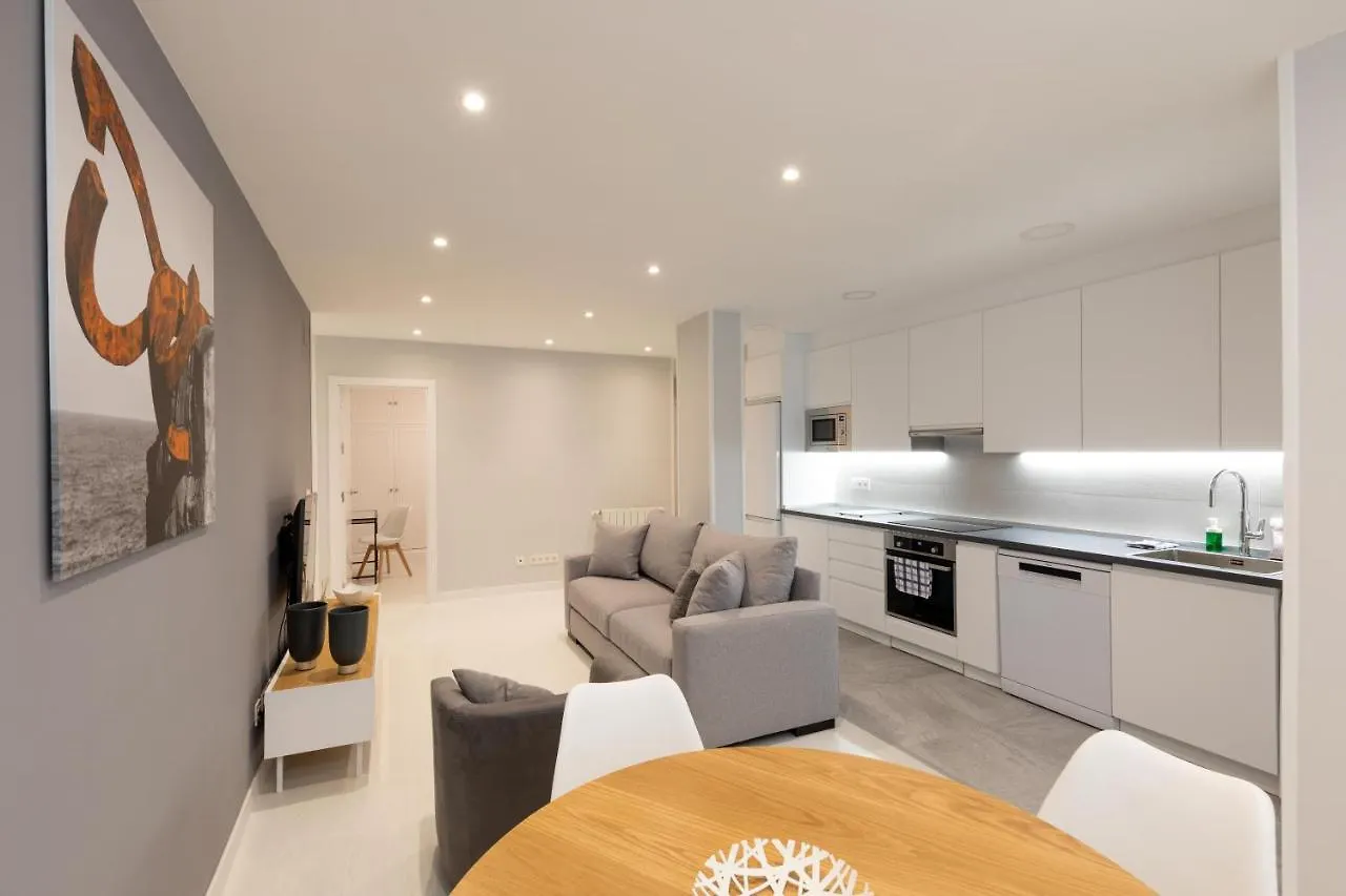 Karmengo Ama Baskeyrentals San Sebastian Apartment