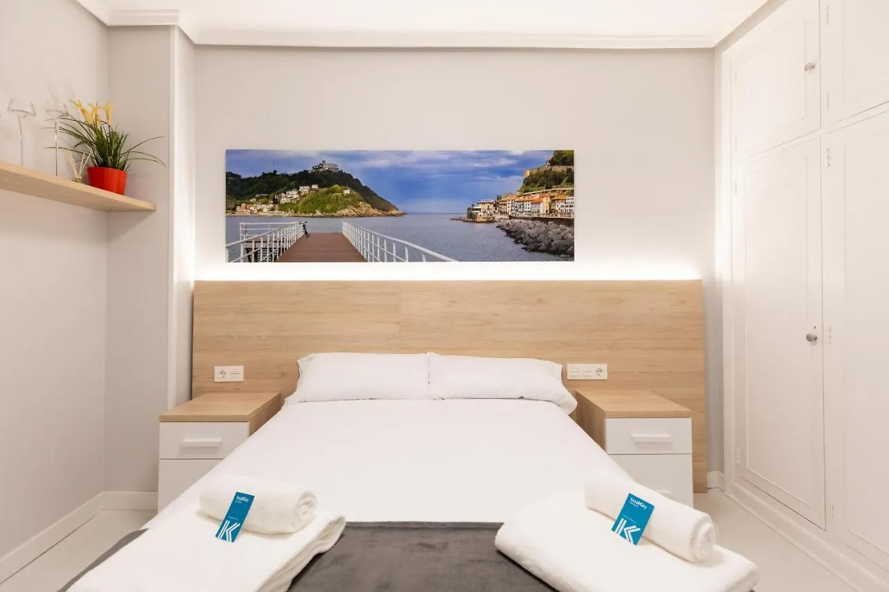Karmengo Ama Baskeyrentals San Sebastian Apartment